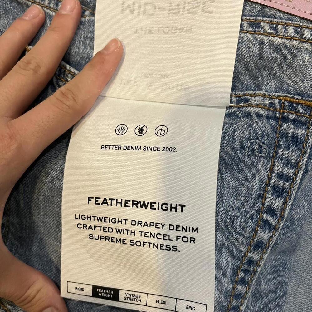 Rag & Bone Featherweight Logan Mid-Rise Wide Leg Jean in Shade Audrey - Picture 12 of 12